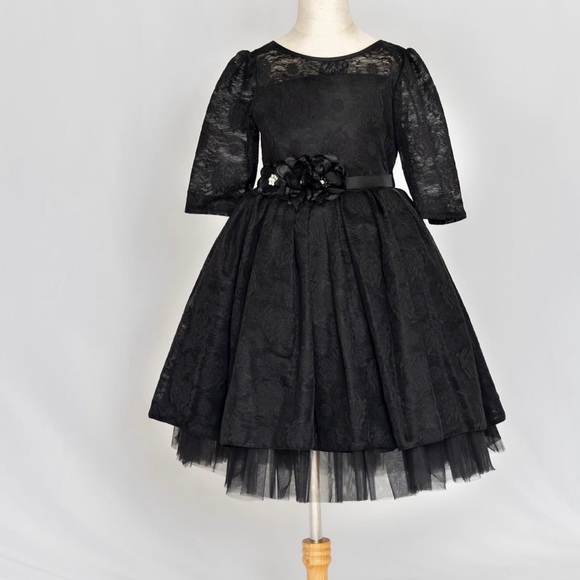 Aurora kids couture size 4-10 - Picture 2 of 3